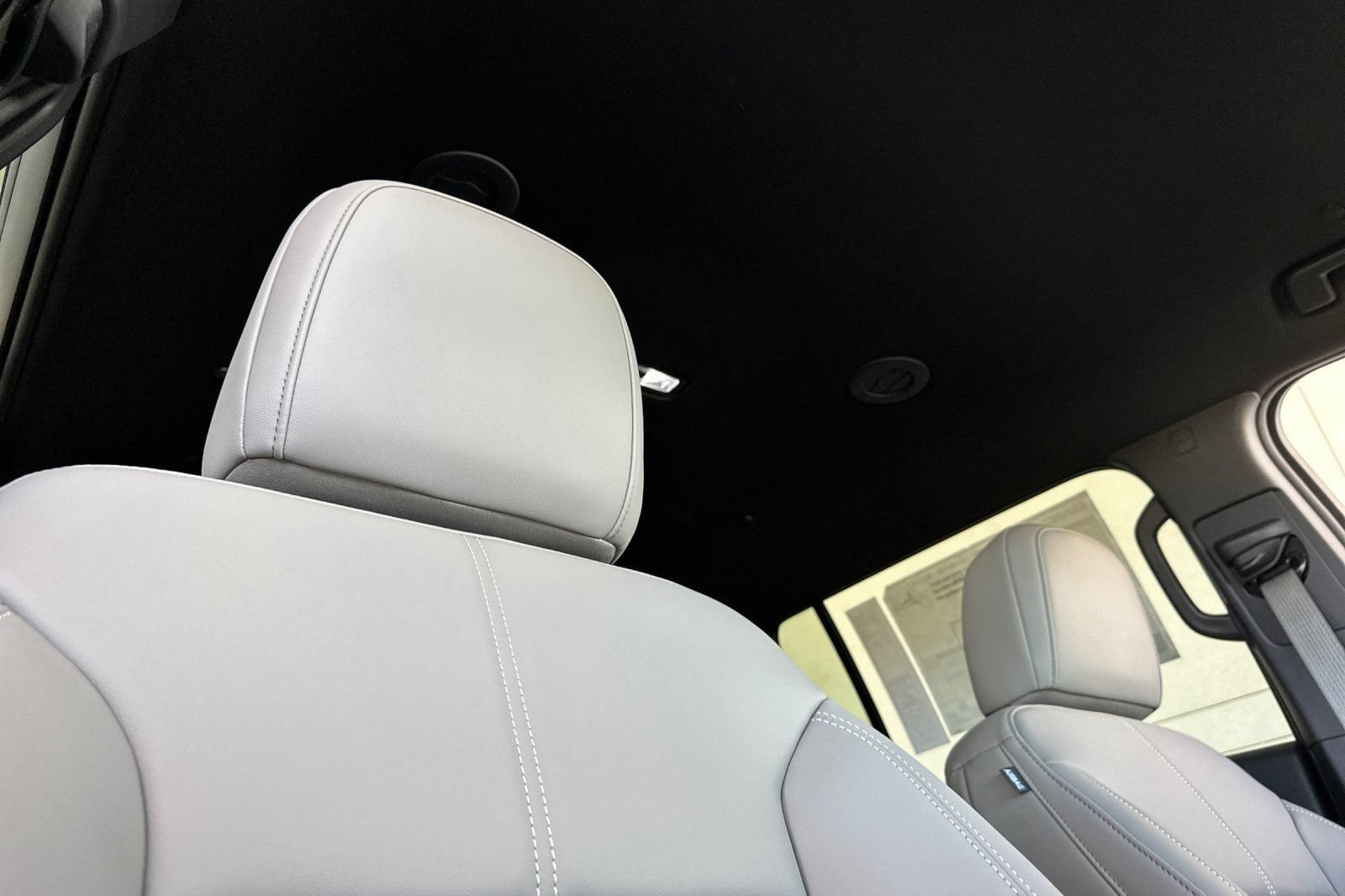 New 2025 GMC Acadia Elevation w/ Super Cruise Package FWD image 19