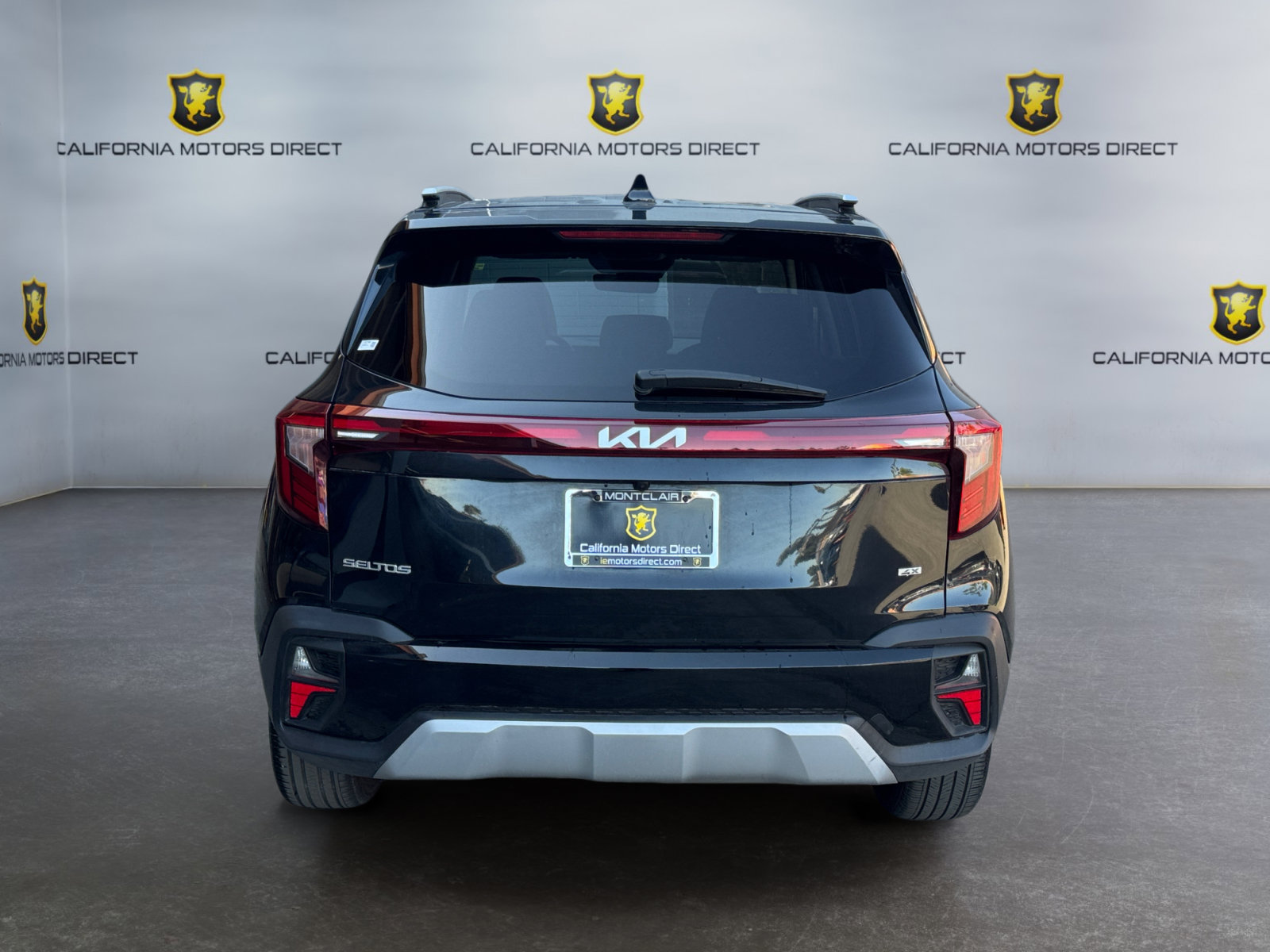 Used 2024 Kia Seltos S FWD image 4