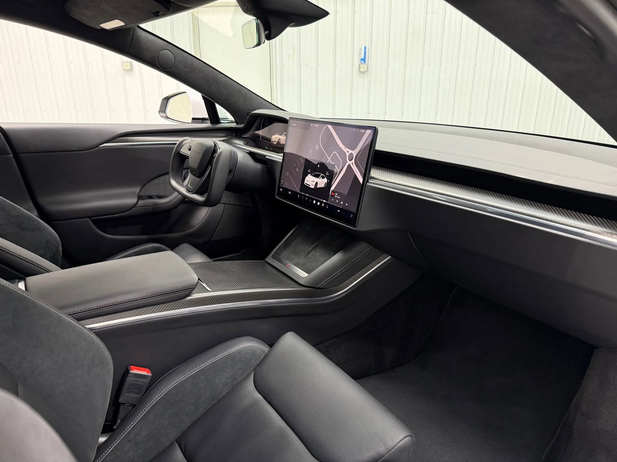 Used 2025 Tesla Model S Plaid image 14