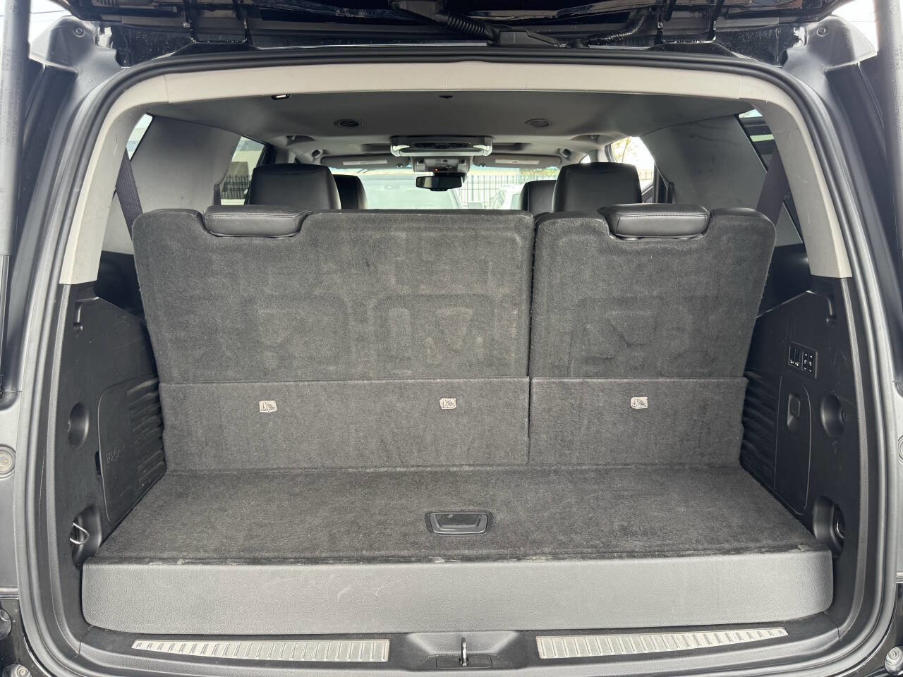 Used 2016 Cadillac Escalade Luxury image 10