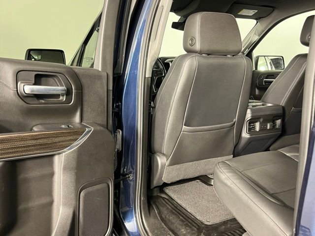 Used 2021 Chevrolet Silverado 1500 LT Trail Boss w/ Convenience Package II image 22