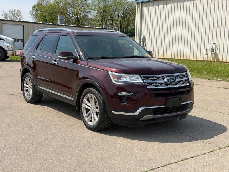 Used 2018 Ford Explorer Limited image 1