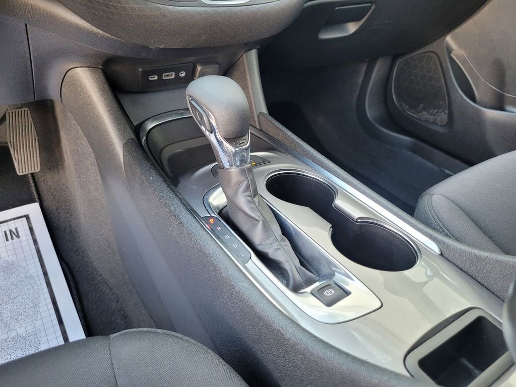 Used 2024 Chevrolet Malibu LT FWD image 21