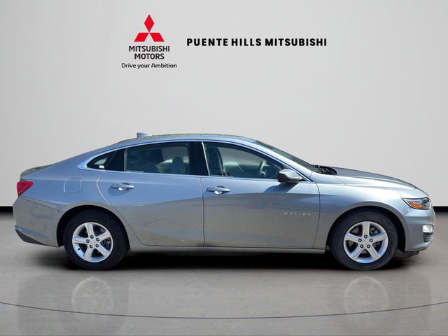 Used 2024 Chevrolet Malibu LT FWD image 4