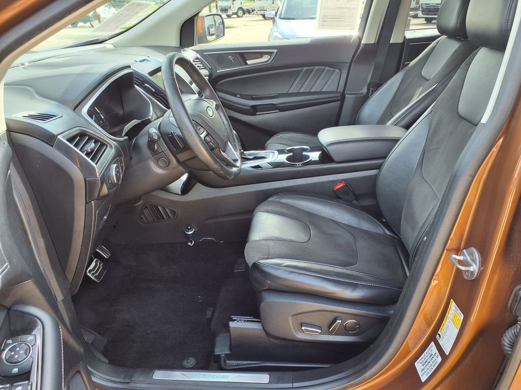 Used 2017 Ford Edge Sport w/ Equipment Group 401A AWD/4WD image 20