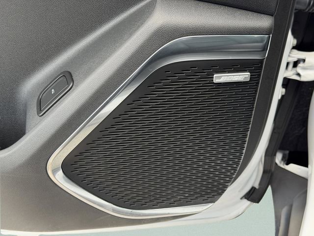 Certified 2024 GMC Acadia Elevation w/ Luxury Package image 23