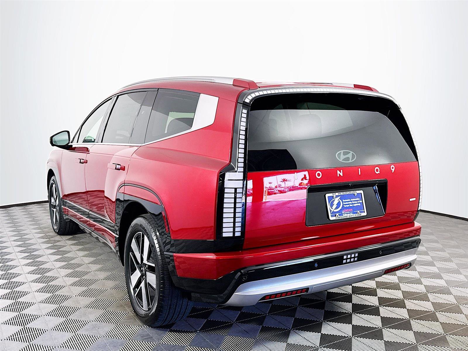 New 2026 Hyundai Ioniq 9 SEL image 5