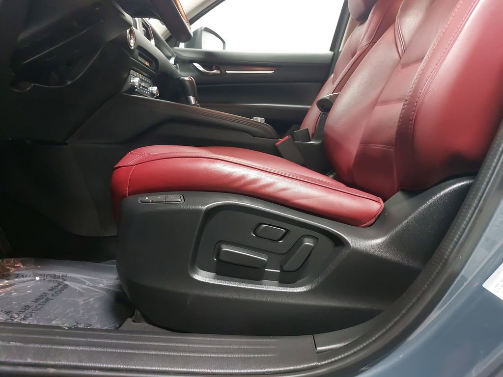 Used 2023 MAZDA CX-5 Carbon Edition image 30
