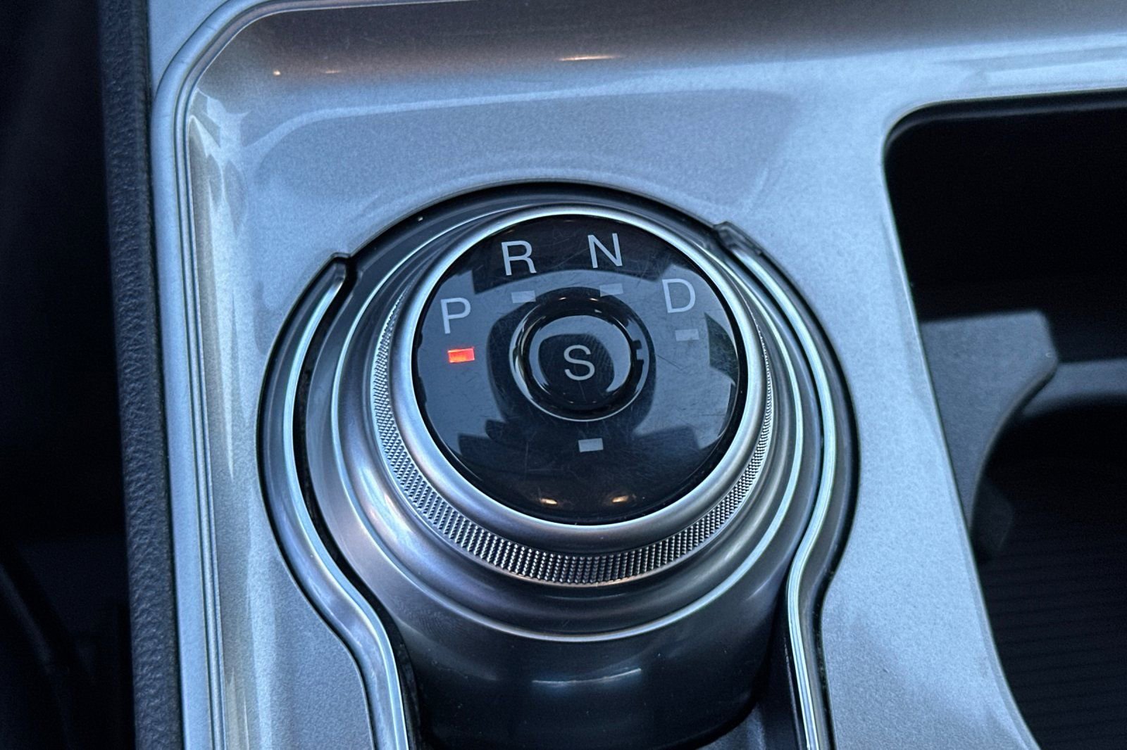 Used 2024 Ford Edge SEL image 22