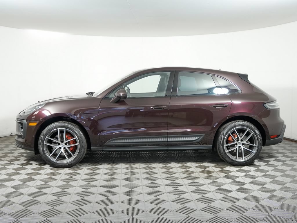 Used 2026 Porsche Macan S AWD/4WD image 2