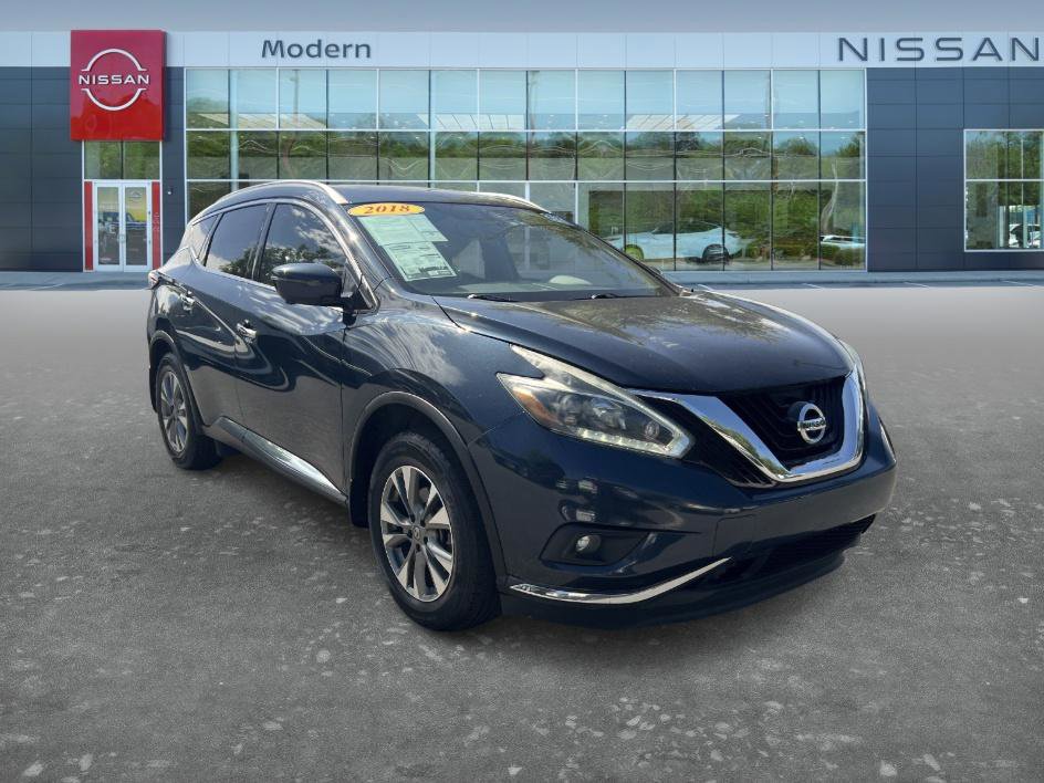 Used 2018 Nissan Murano SL w/ Moonroof Package FWD image 3