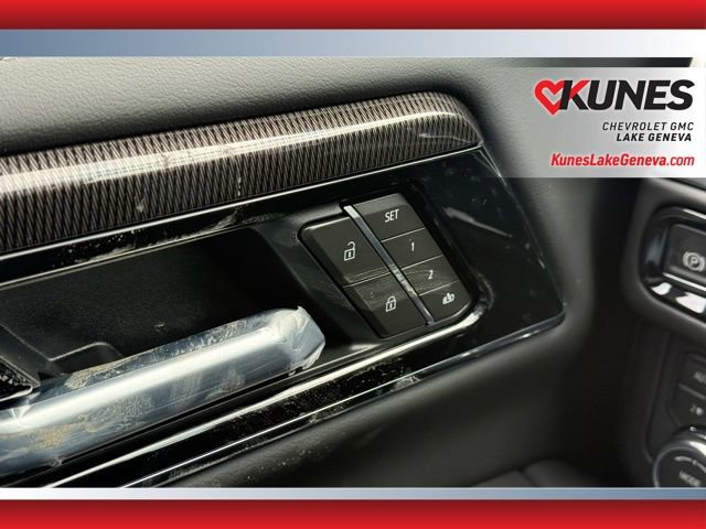 New 2026 GMC Yukon Elevation w/ Elevation Premium Package image 28