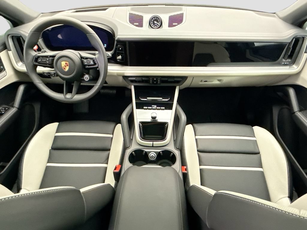 New 2026 Porsche Cayenne Coupe AWD/4WD image 15