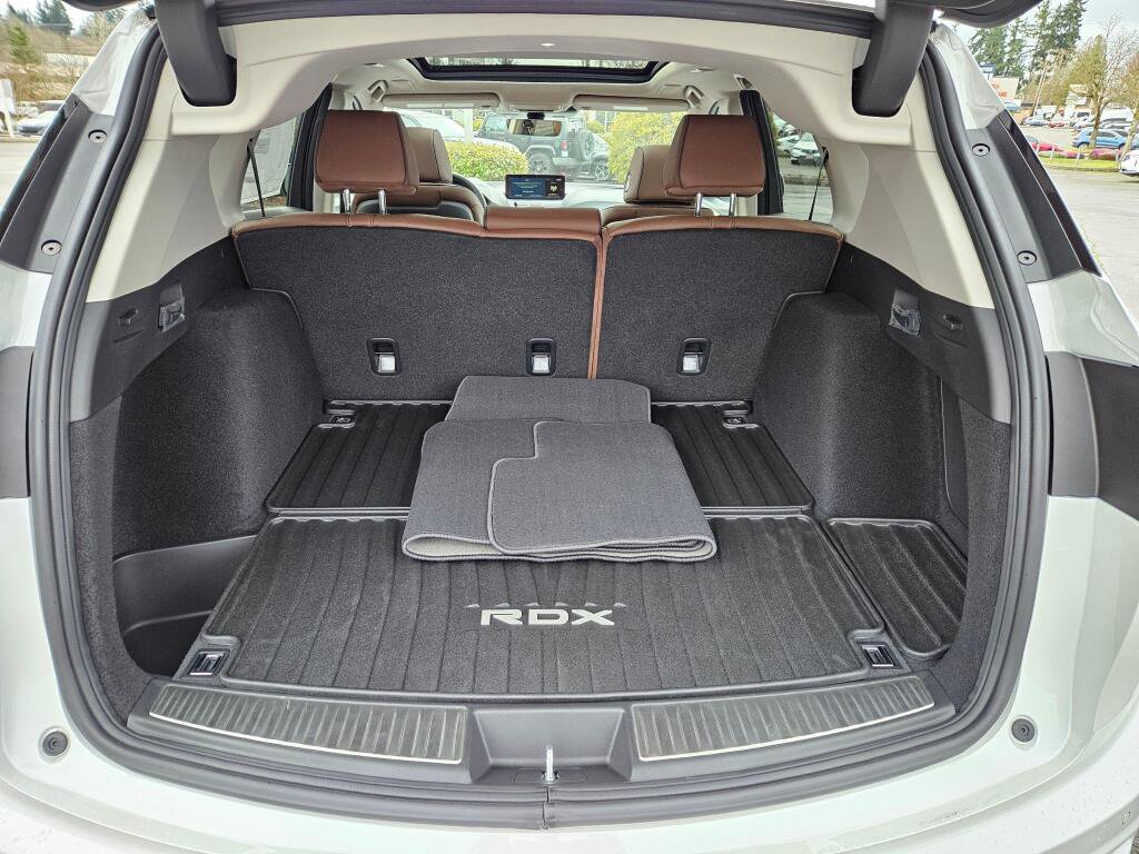 New 2026 Acura RDX SH-AWD w/Advance image 19