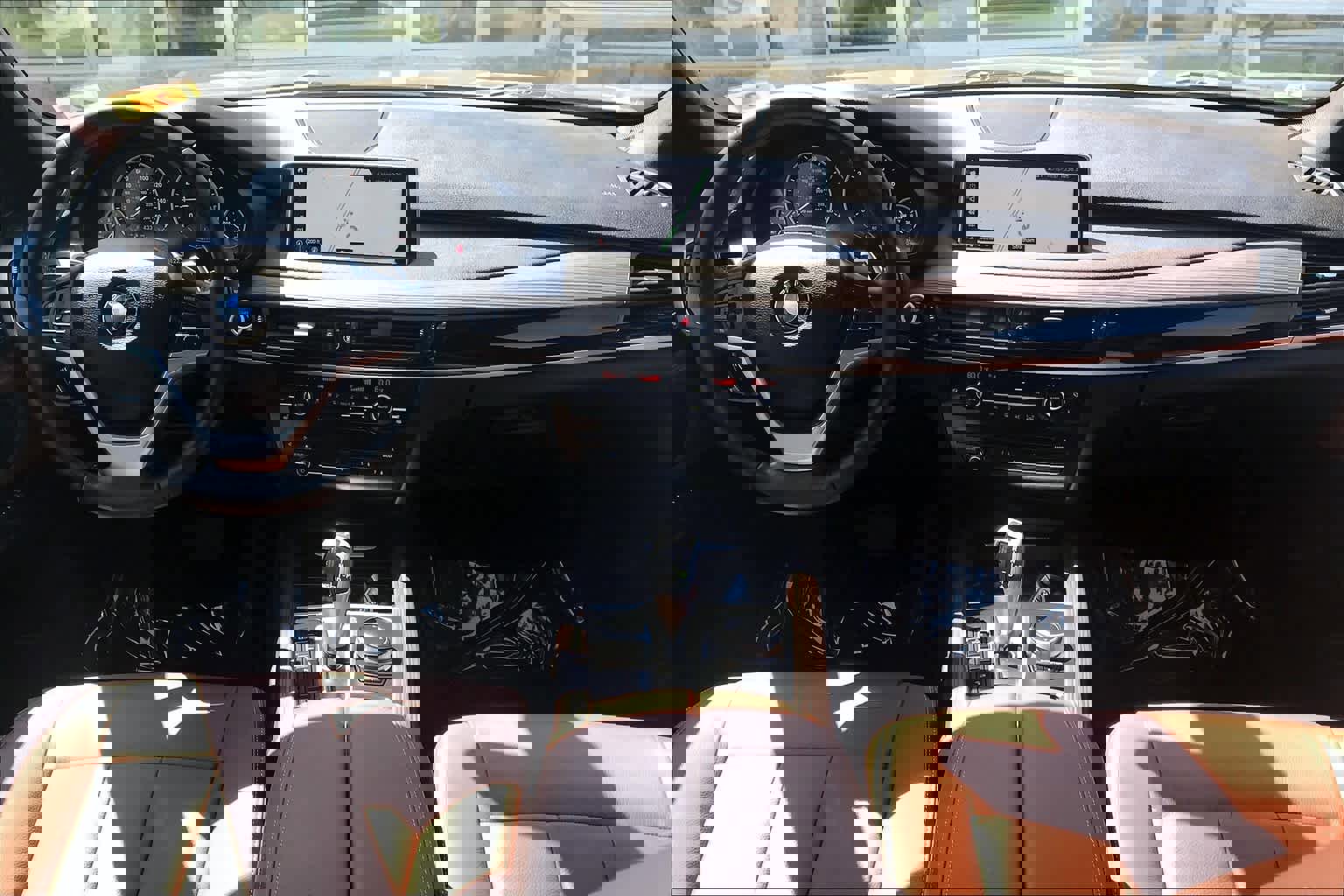 Used 2018 BMW X5 xDrive40e image 15