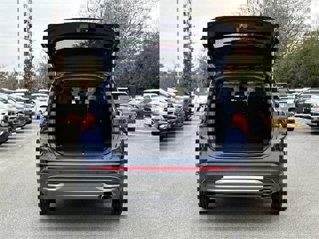 Used 2023 Hyundai Santa Fe SEL image 15