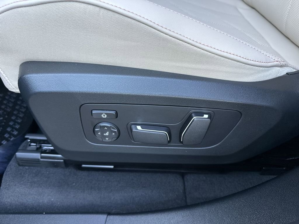 New 2026 BMW X3 xDrive30 w/ Convenience Package image 16