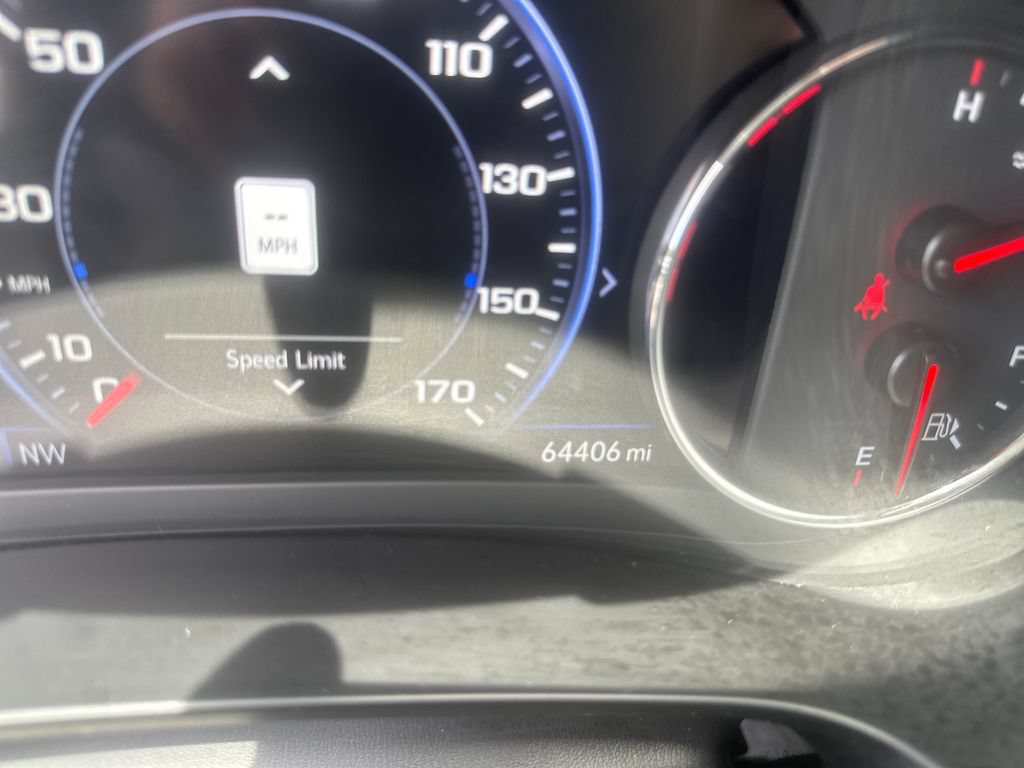 Used 2024 Chevrolet Malibu LT FWD image 14