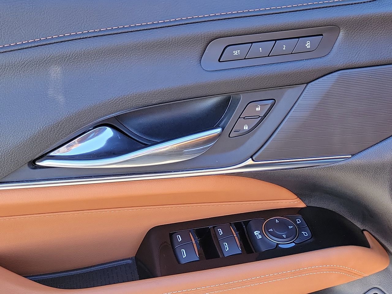 Used 2025 Cadillac CT4 Premium Luxury image 22