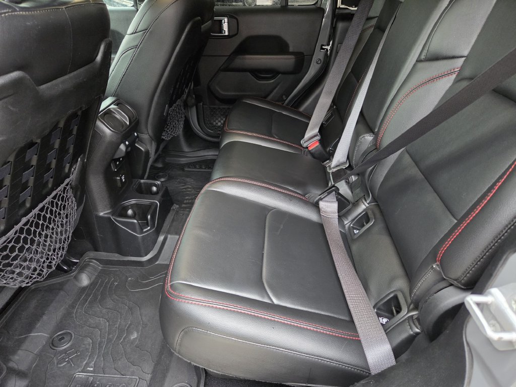 Used 2021 Jeep Gladiator Rubicon AWD/4WD image 16