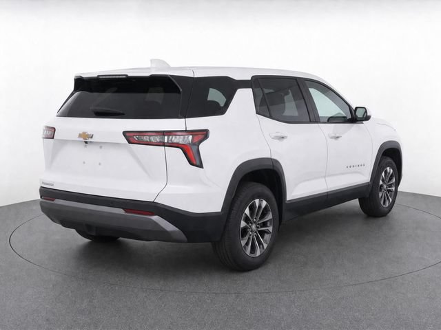Used 2026 Chevrolet Equinox LT w/ Convenience Package II FWD image 5