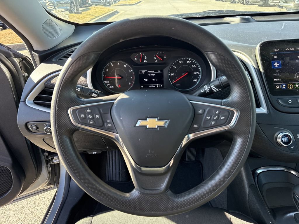 Used 2024 Chevrolet Malibu LT image 24