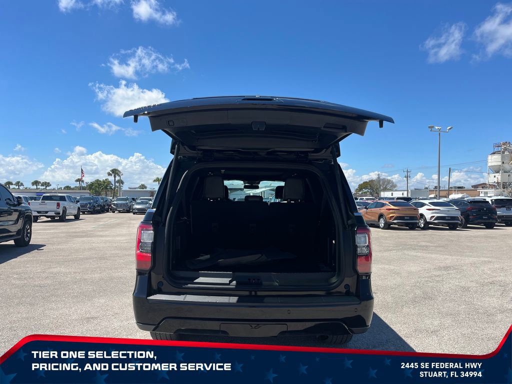 Used 2021 Ford Expedition Max Limited RWD image 18