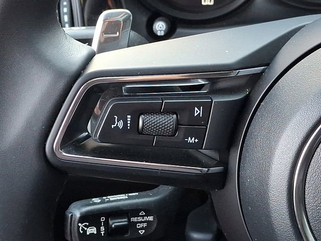 Certified 2026 Porsche Macan AWD/4WD image 26