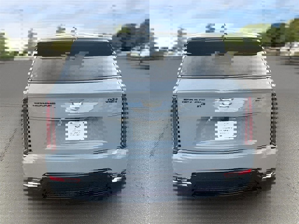 New 2026 Cadillac Escalade IQ Sport 1 w/ LPO, ONYX Package image 6