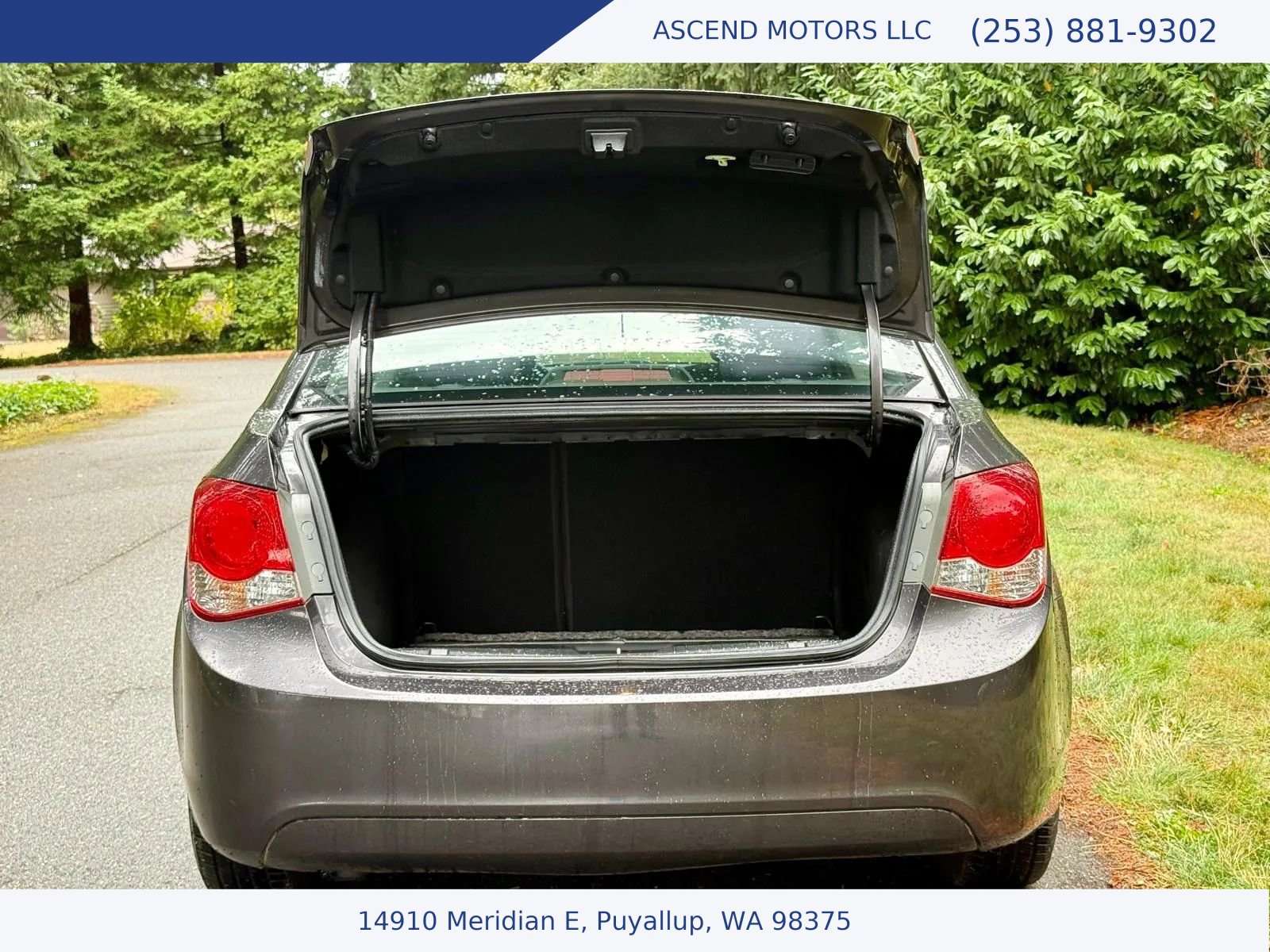 Used 2015 Chevrolet Cruze LT FWD image 16