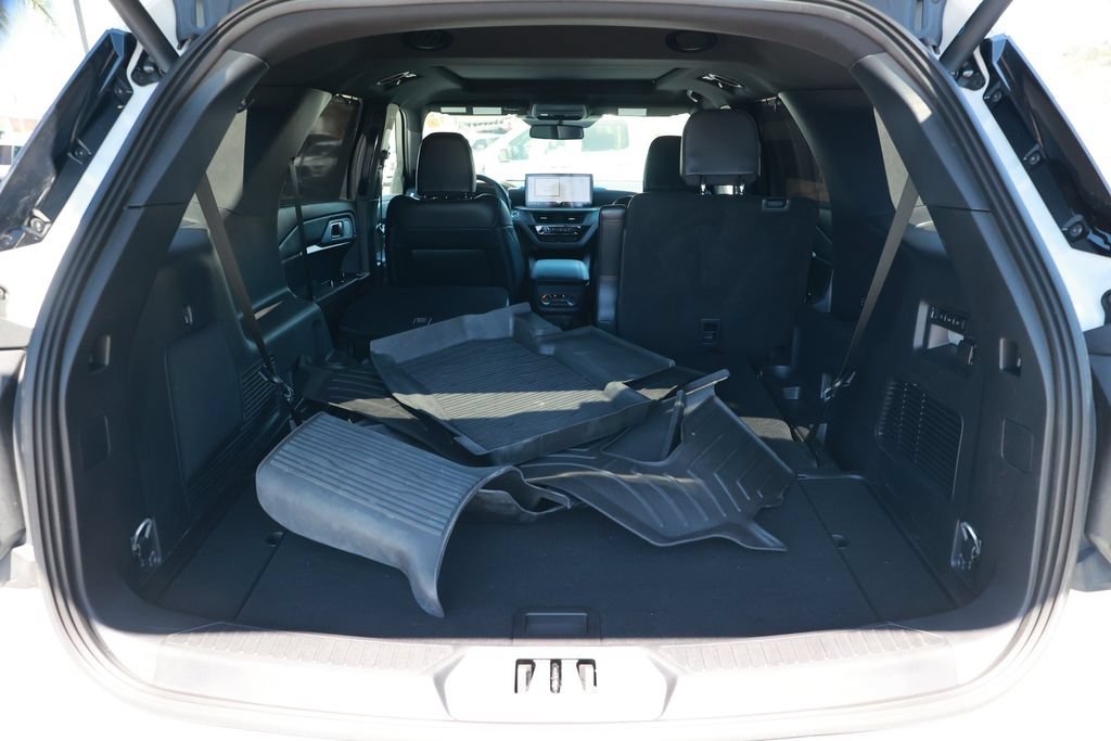 Used 2025 Ford Explorer ST AWD/4WD image 40