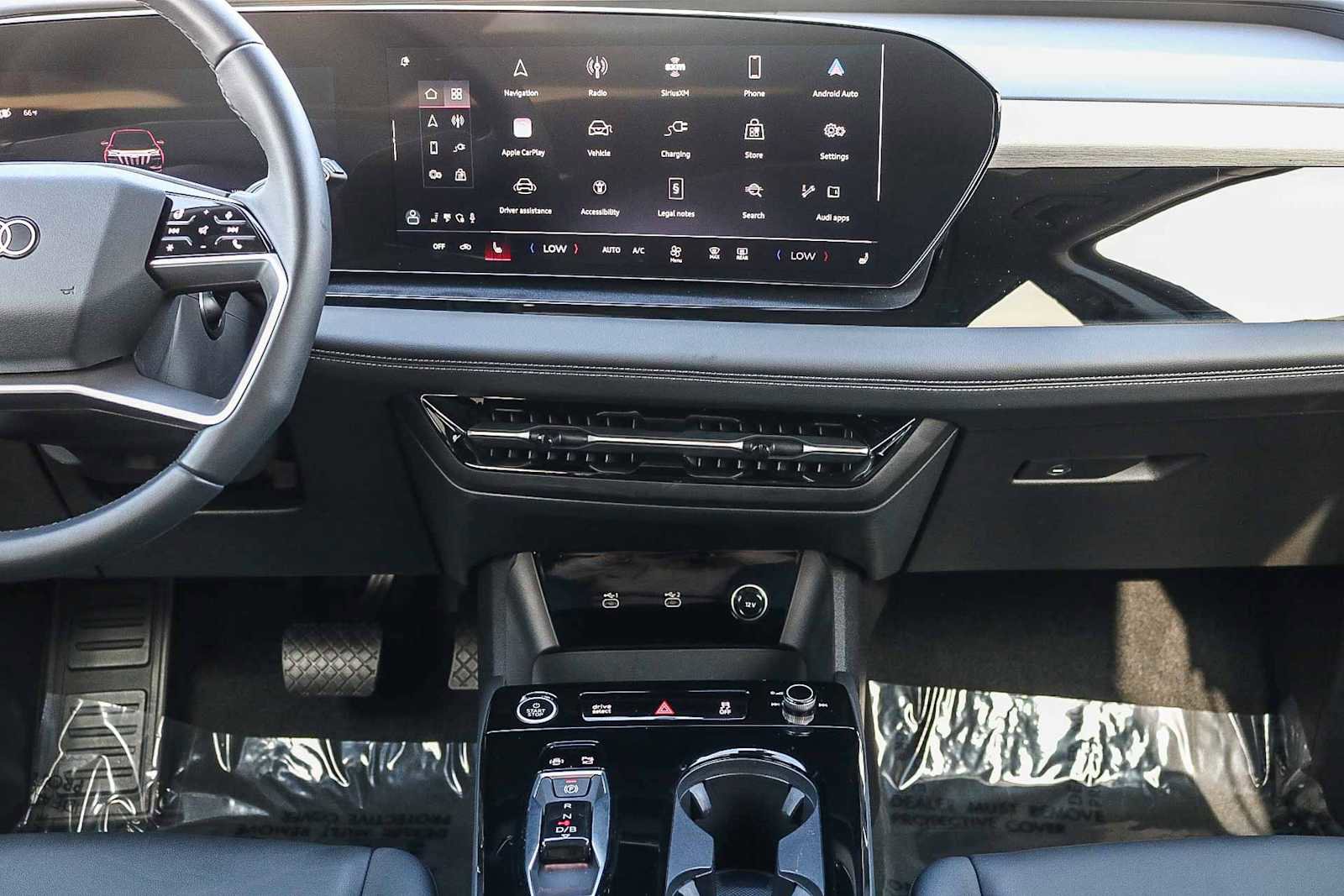 Used 2025 Audi Q6 e-tron Premium w/ Convenience Package image 16