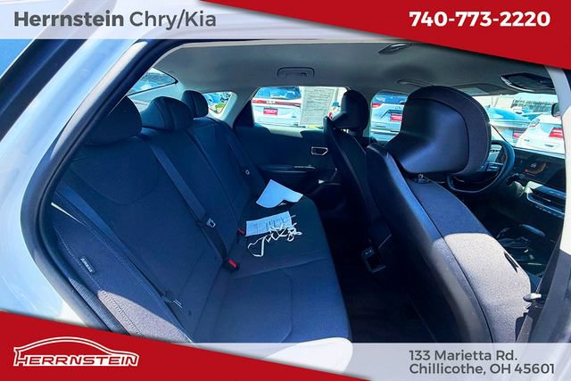 Used 2025 Kia K4 FWD image 6