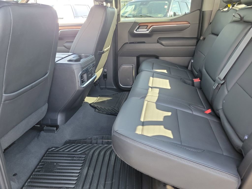 Used 2023 GMC Sierra 1500 Denali w/ Technology Package image 12