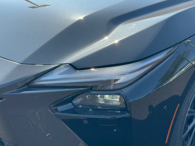New 2026 Lexus ES 350h w/ Accessory Package (Z2) FWD image 9