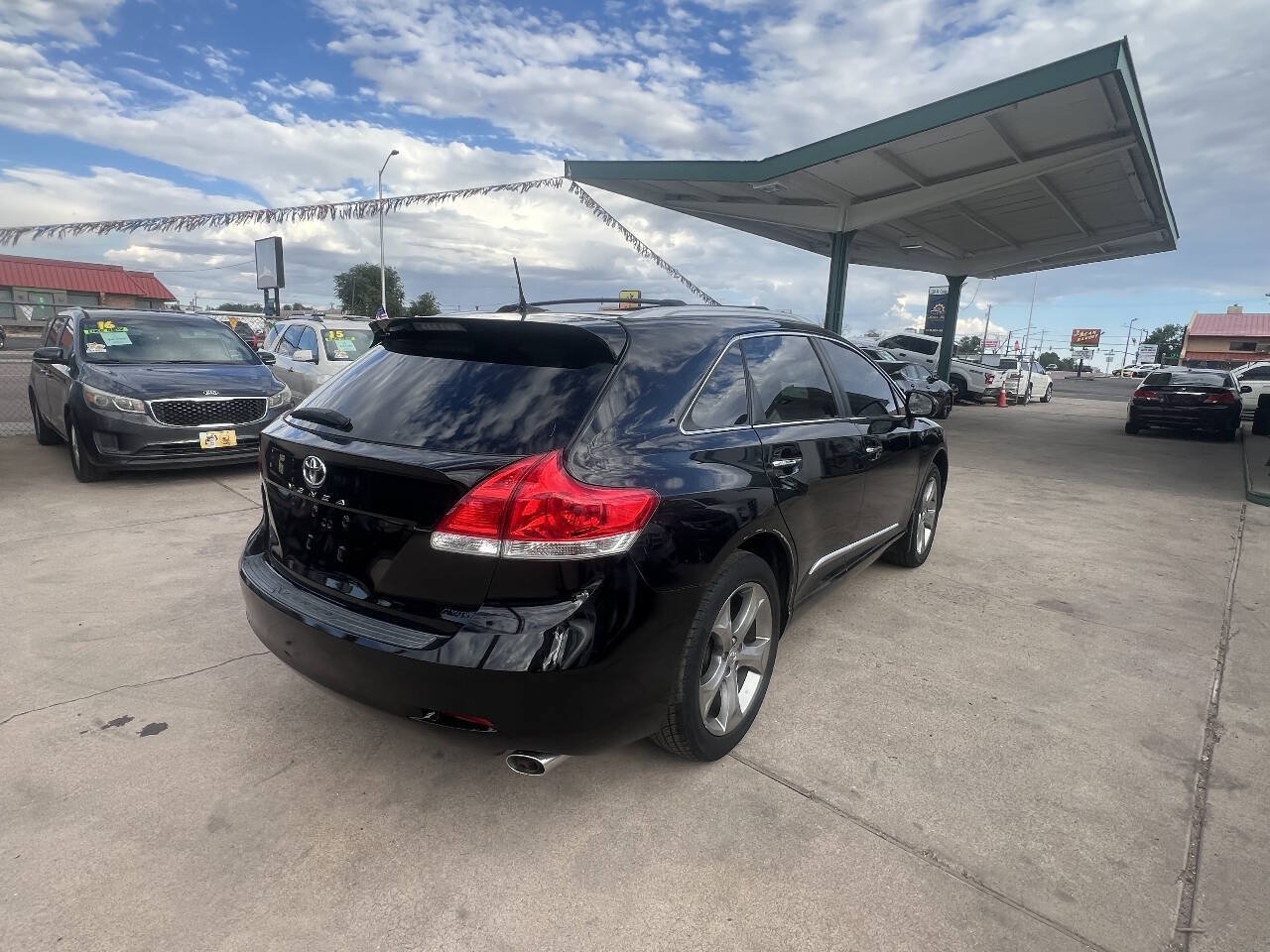 Used 2011 Toyota Venza AWD w/ Convenience Pkg image 6