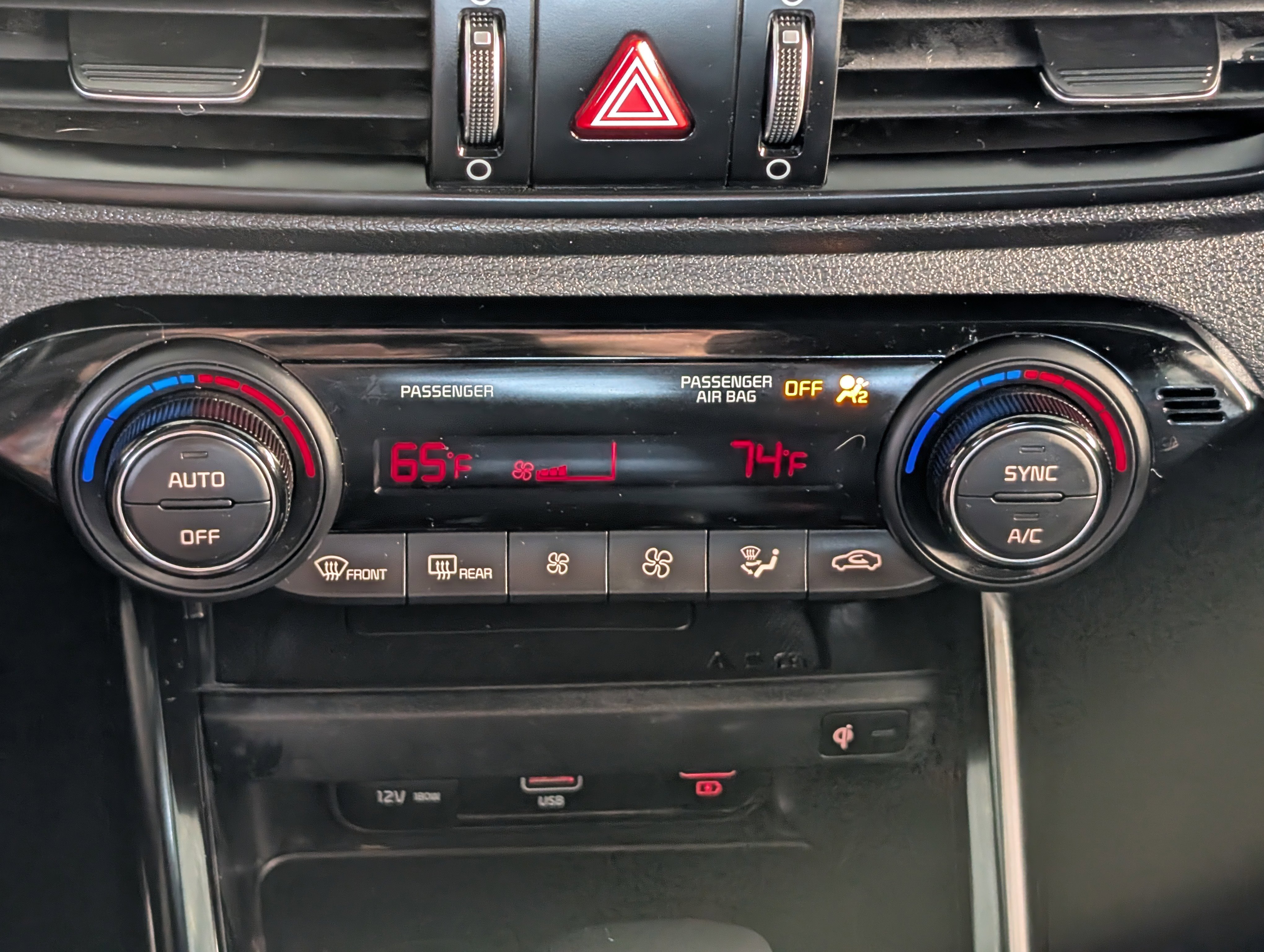 Used 2022 Kia Forte GT w/ GT Technology Package image 16