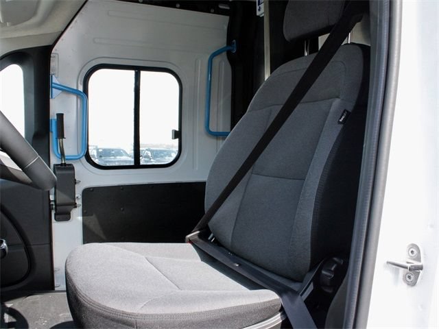 New 2024 RAM ProMaster 3500 w/ Delivery Van Package FWD image 17
