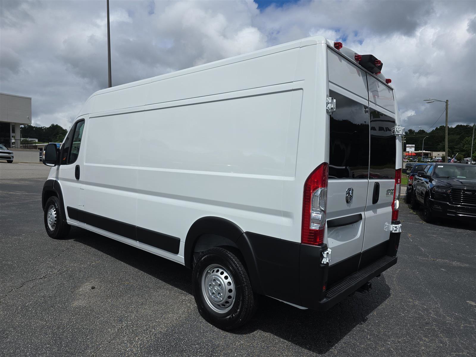 New 2025 RAM ProMaster 2500 w/ Power Group image 10