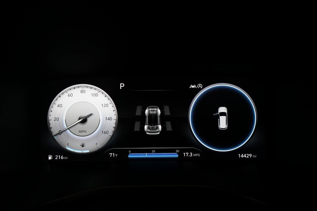 Used 2023 Hyundai Santa Fe Calligraphy image 2