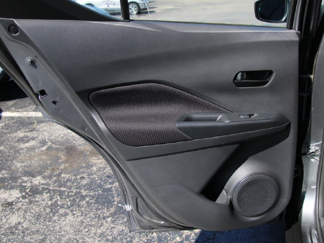 Certified 2025 Nissan Kicks Play S FWD image 23