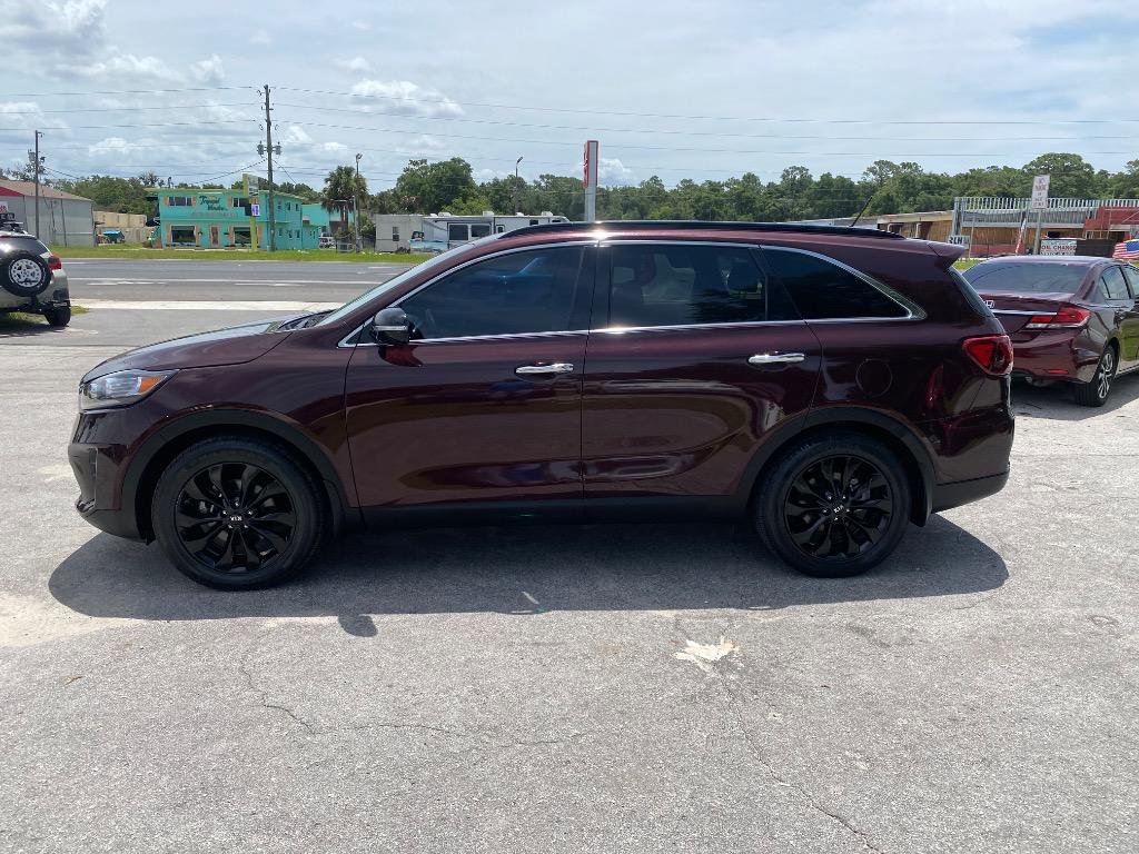 Used 2019 Kia Sorento S FWD image 1