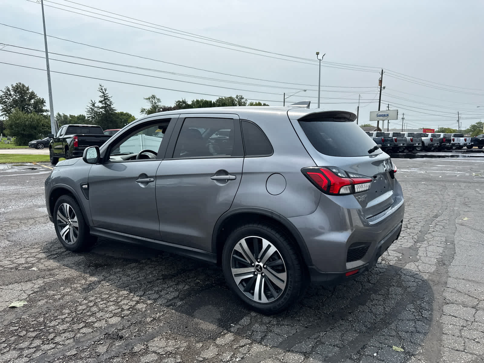 Used 2024 Mitsubishi Outlander Sport ES AWD/4WD image 3