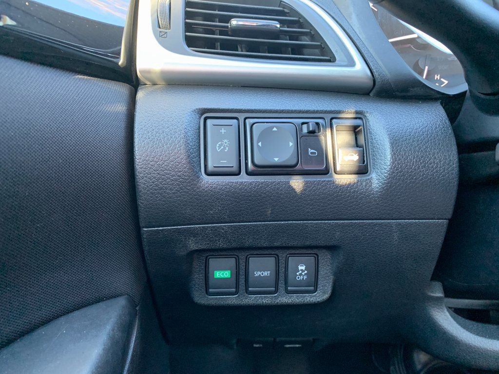 Used 2017 Nissan Sentra SV w/ Style Package image 17