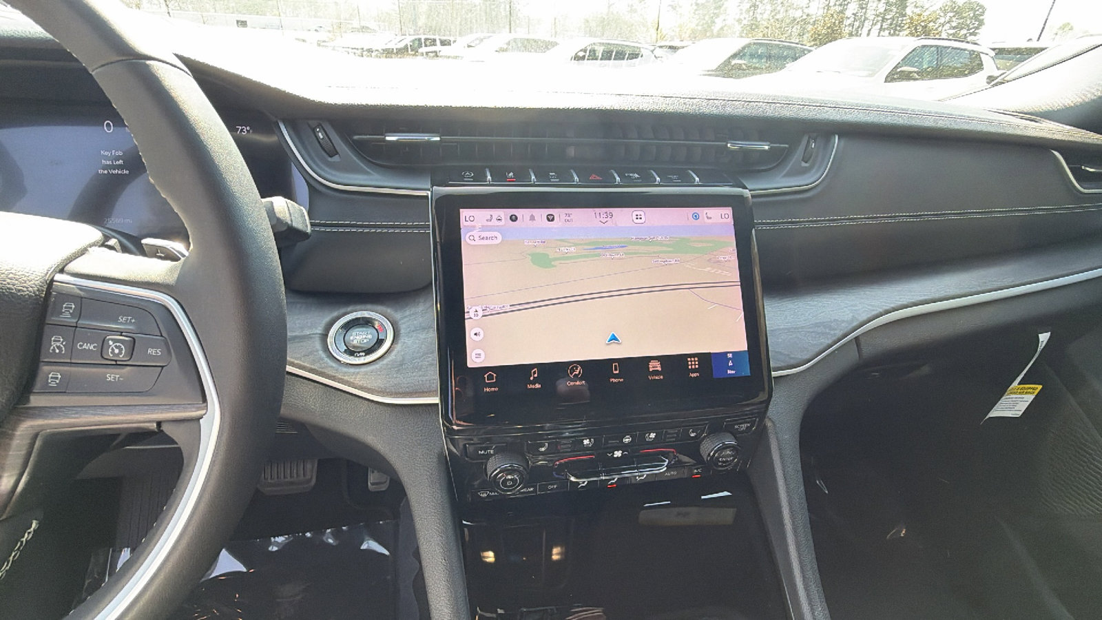 Used 2024 Jeep Grand Cherokee Limited w/ Luxury Tech Group II image 32