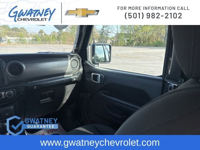 Used 2021 Jeep Wrangler Unlimited Sport AWD/4WD image 25