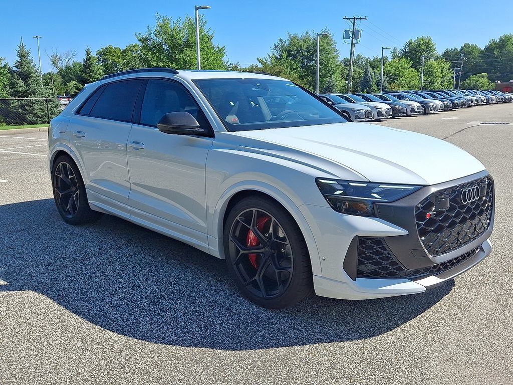 New 2026 Audi RS Q8 performance AWD/4WD image 2
