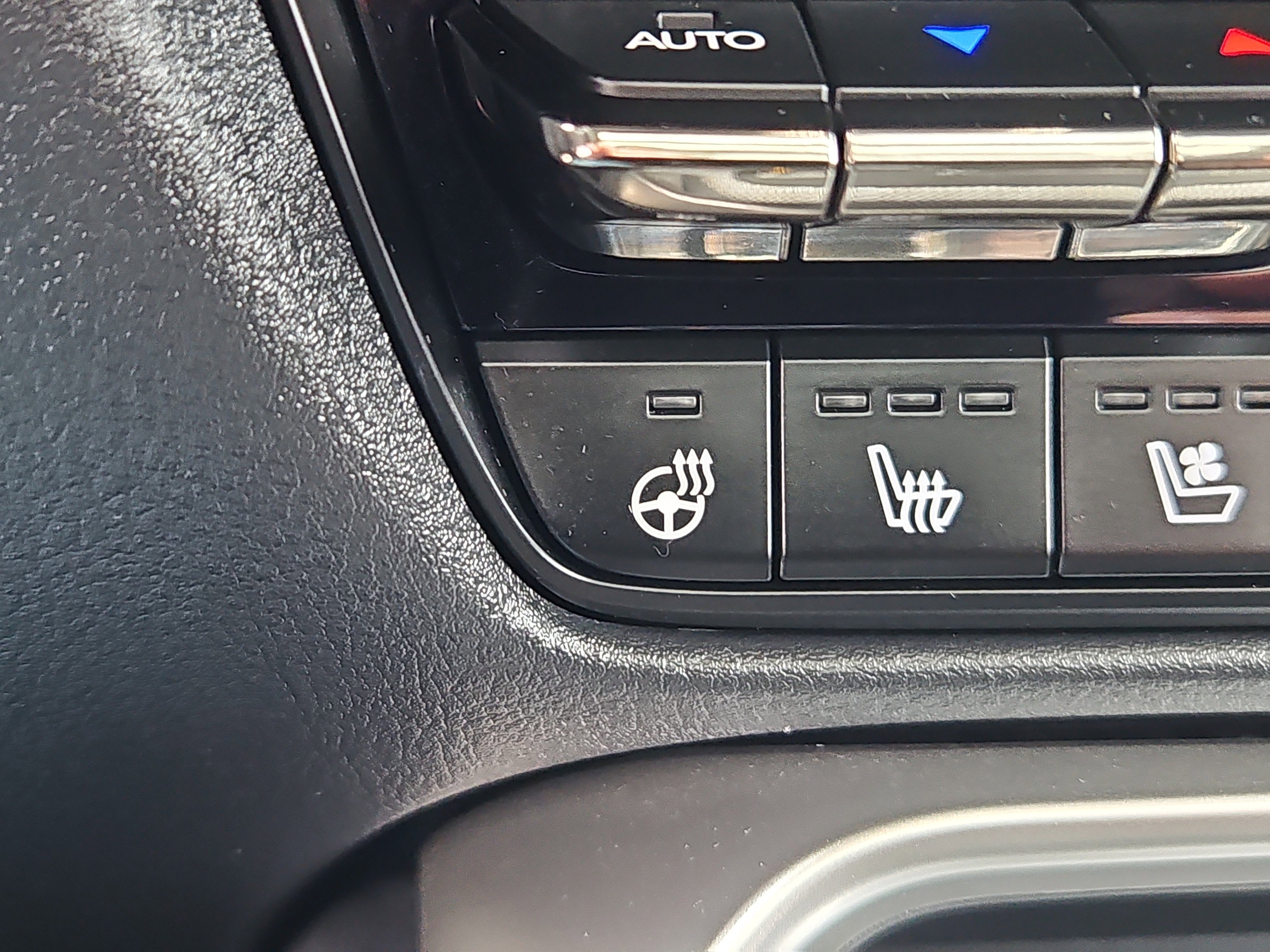 Certified 2024 MAZDA CX-90 Plug-In Hybrid w/ Premium Plus image 16