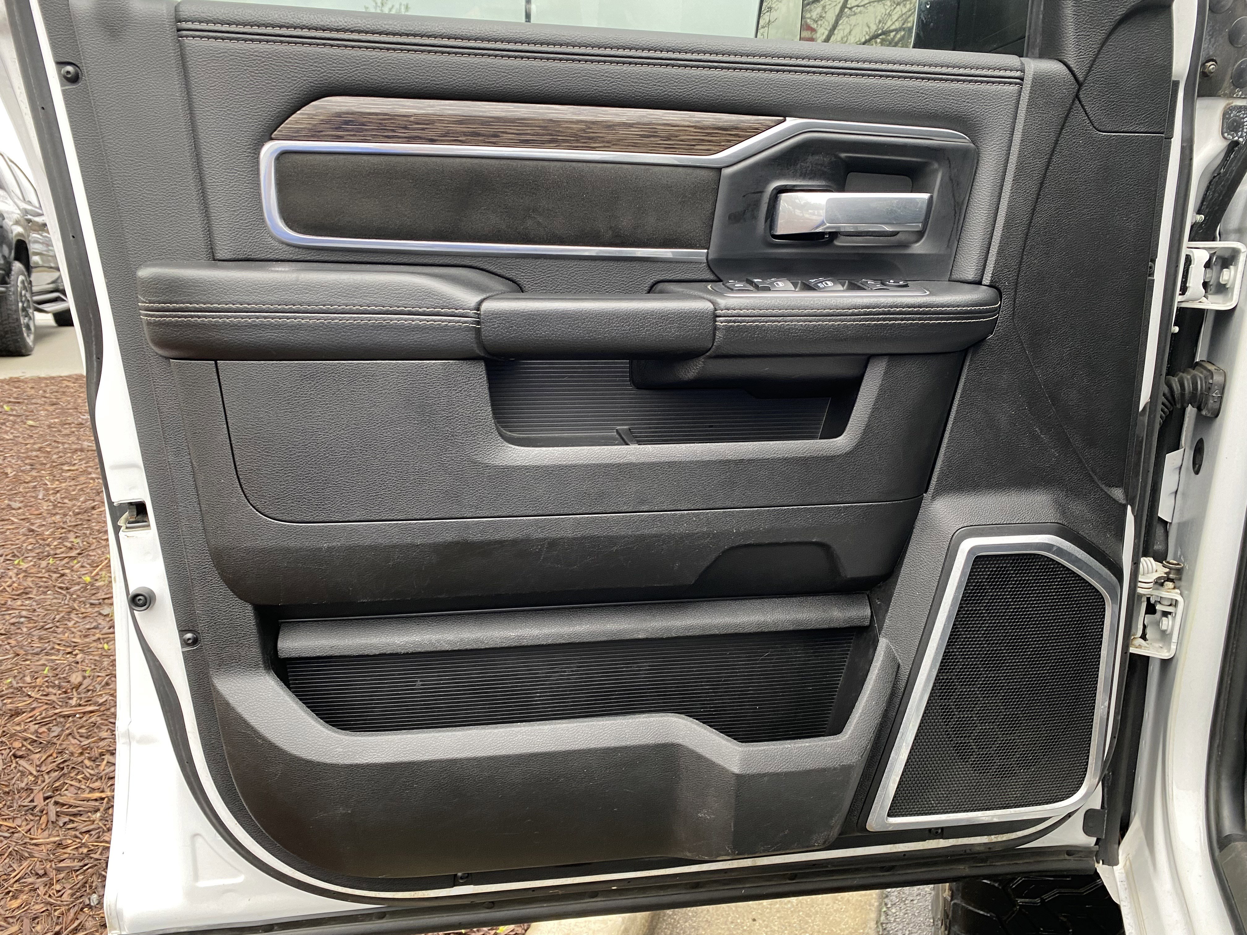 Used 2021 RAM 2500 Laramie image 16