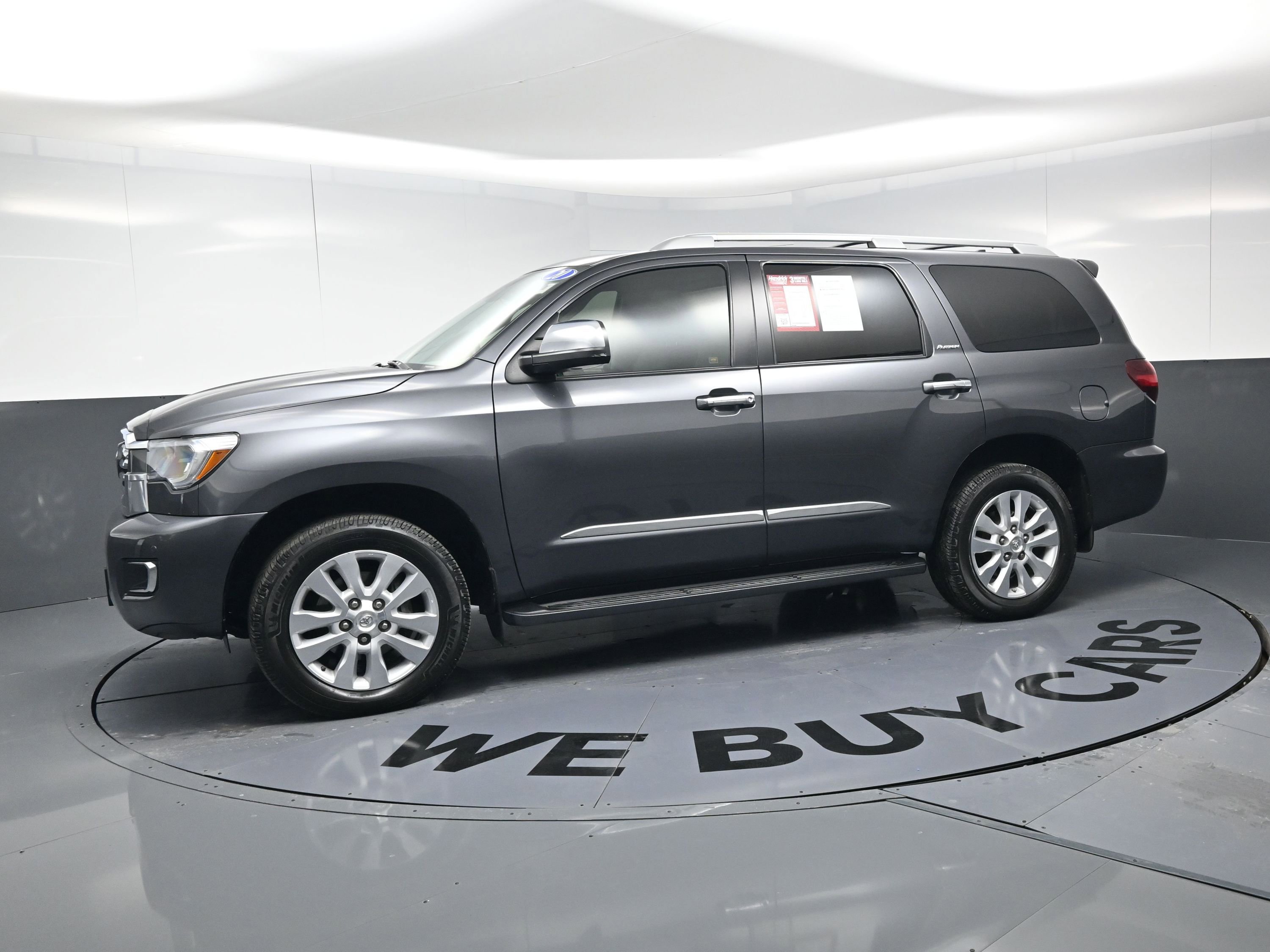 Used 2020 Toyota Sequoia Platinum image 6